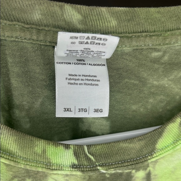 Gildan Green Tie-Dye Long Sleeve Shirt - Picture 3 of 4